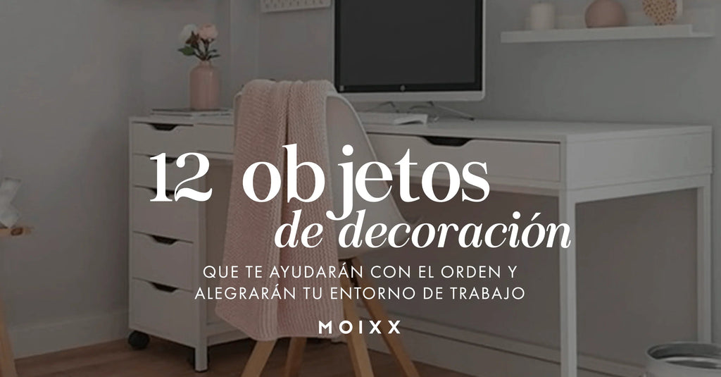 Oficina con escritorio blanco, silla con manta rosa y decoración minimalista para espacio de trabajo ordenado